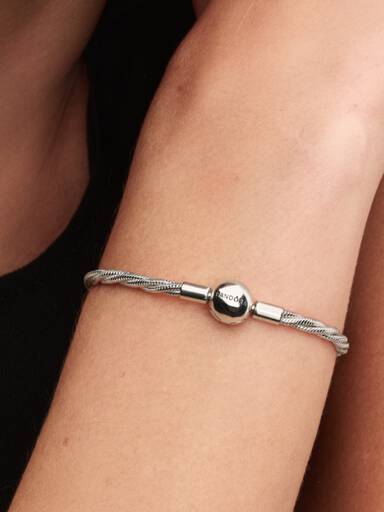 Pulseira Corrente Snake Torcida com Fecho Esférico