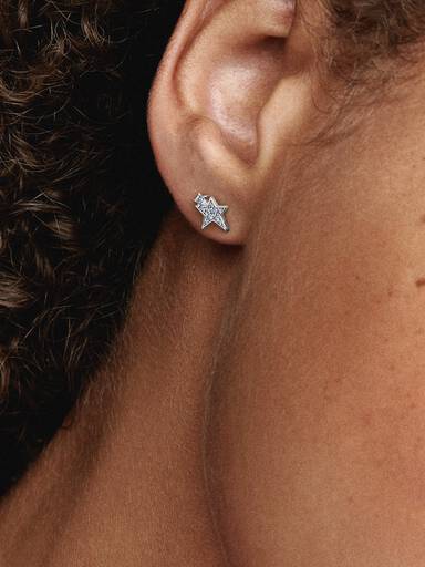 Brincos Estrela Assimétrica