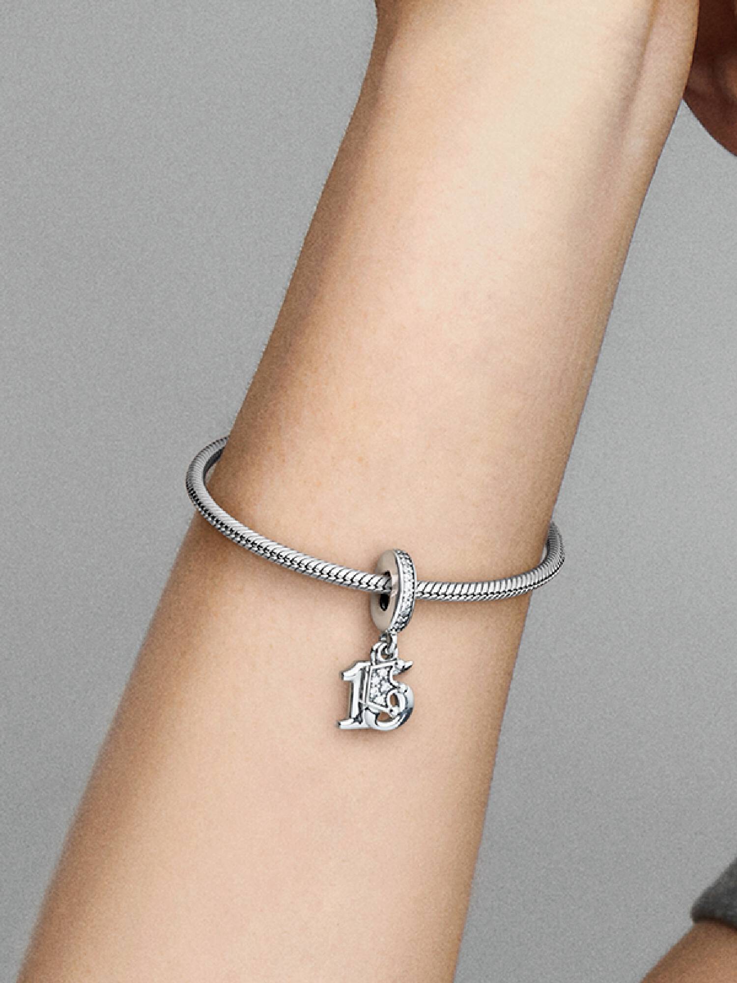 Charm Pendente Aniversário de 15 Anos