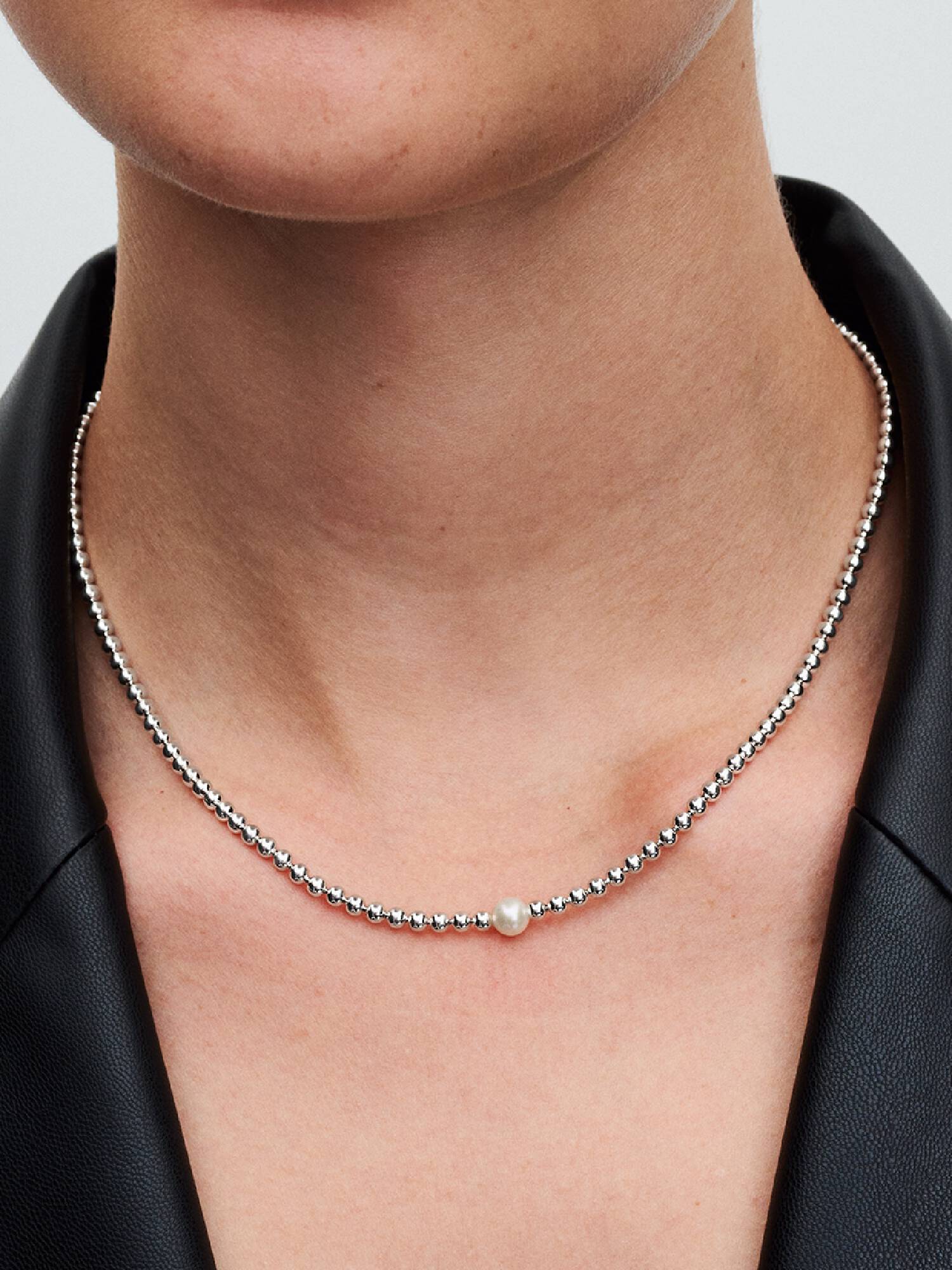 Colar Collier Pérola Cultivada de Água Doce Tratada Y Abalorios