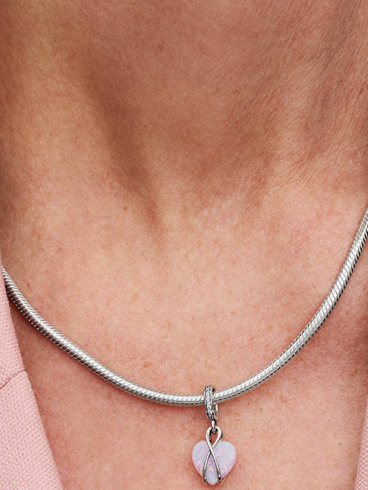 Charm Pendente com Coração Furta-cor para Mãe.