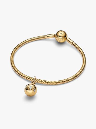 Charm “Mãe” com fecho esférico.