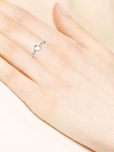 Silver ring with clear cubic zirconia