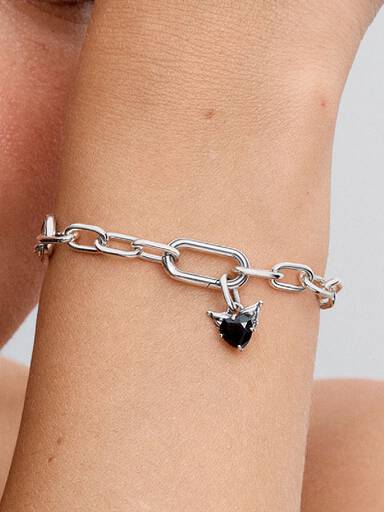 Mini Charm Pendente Coração Preto com Asas