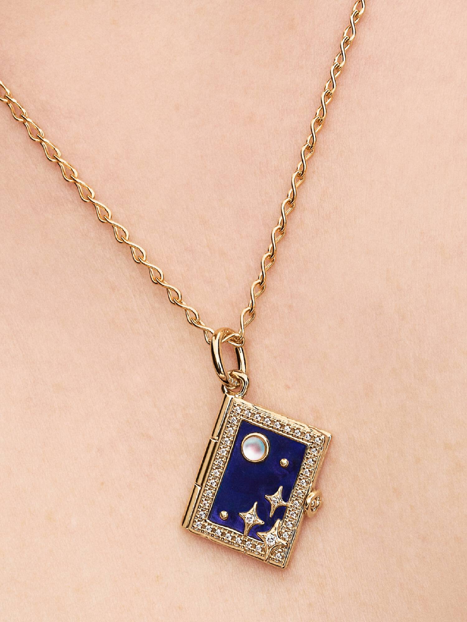 Charm Pendente do Livro Mágico Gravável 