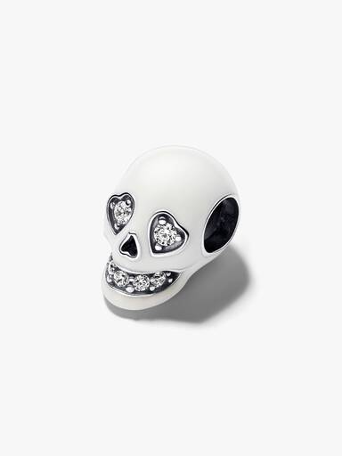 Charm de caveira que brilha no escuro