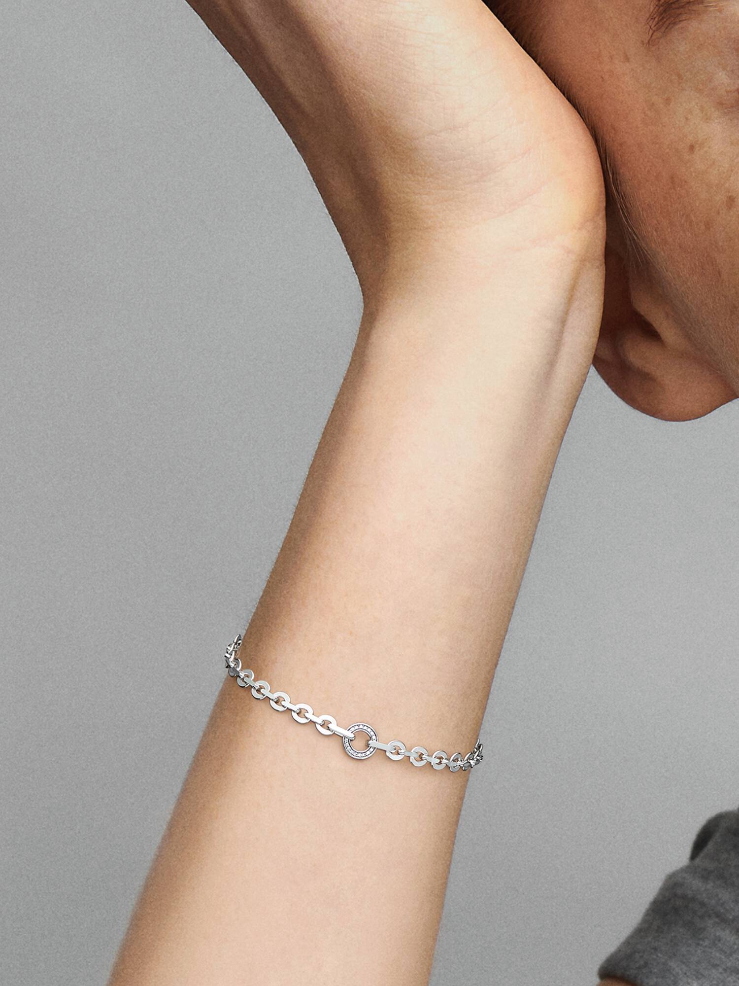 Pulseira Pandora Signature Pavé Bold